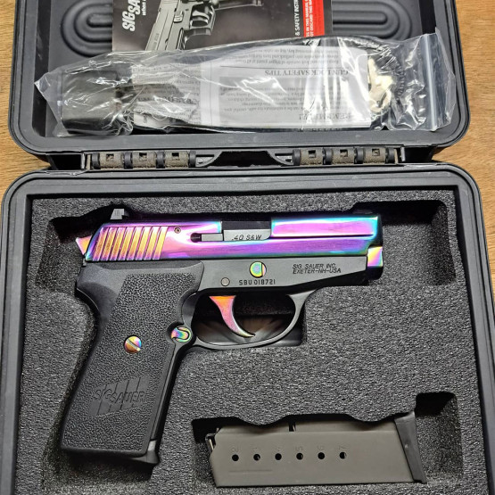 SIG SAUER PISTOL, MODEL P239 RAINBOW, Cal. 40, Black Hard Anodized ...